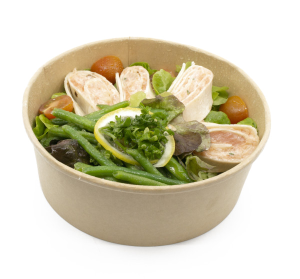 Salat Bowl mit Lachsrolle